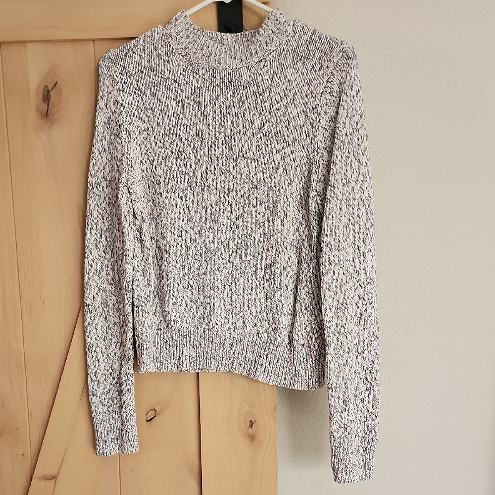 GAP Speckled Gray Turtleneck Sweater